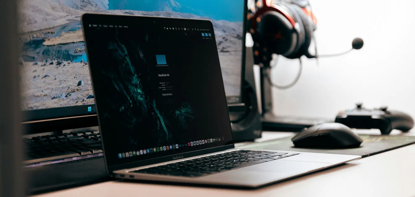 Featured image for Embedded AI Agents: The Shift from AI as a Tool to AI as a Teammate